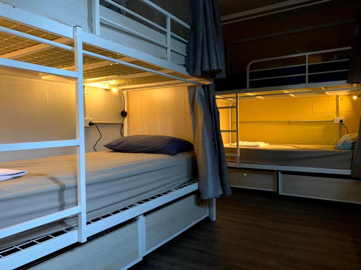 Mumma'S Hostel Кэрнс Экстерьер фото
