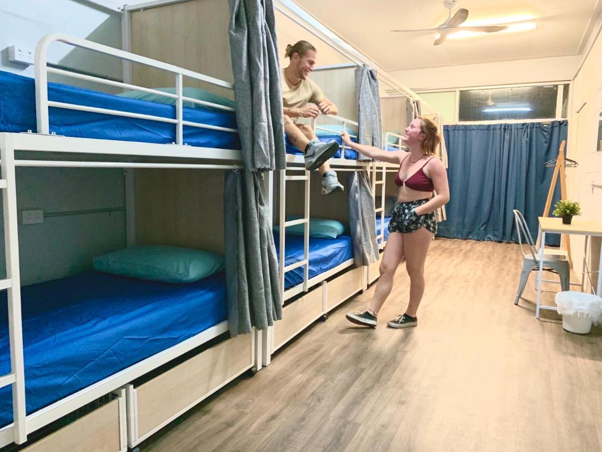 Mumma'S Hostel Кэрнс Экстерьер фото