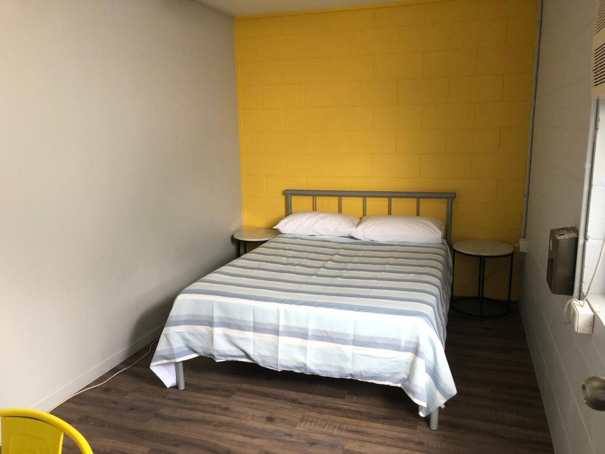 Mumma'S Hostel Кэрнс Экстерьер фото