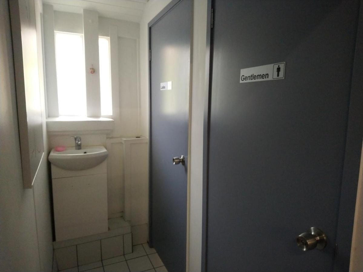 Mumma'S Hostel Кэрнс Экстерьер фото