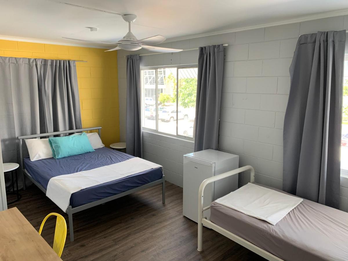 Mumma'S Hostel Кэрнс Экстерьер фото